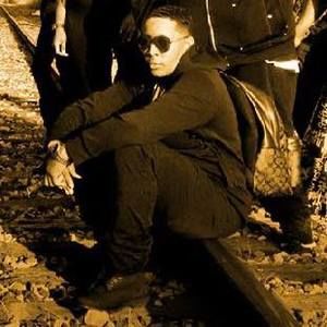 Meet your Posher, Michaela